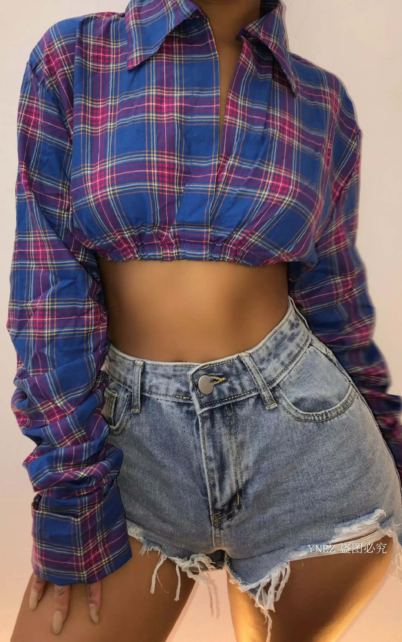 Blue And Pink Checkered Drawstring Hem Long Sleeve Crop Top