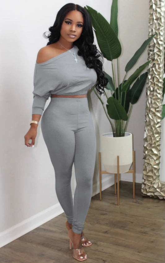 Off the shoulder  Top And Leggings  Set - Grey
